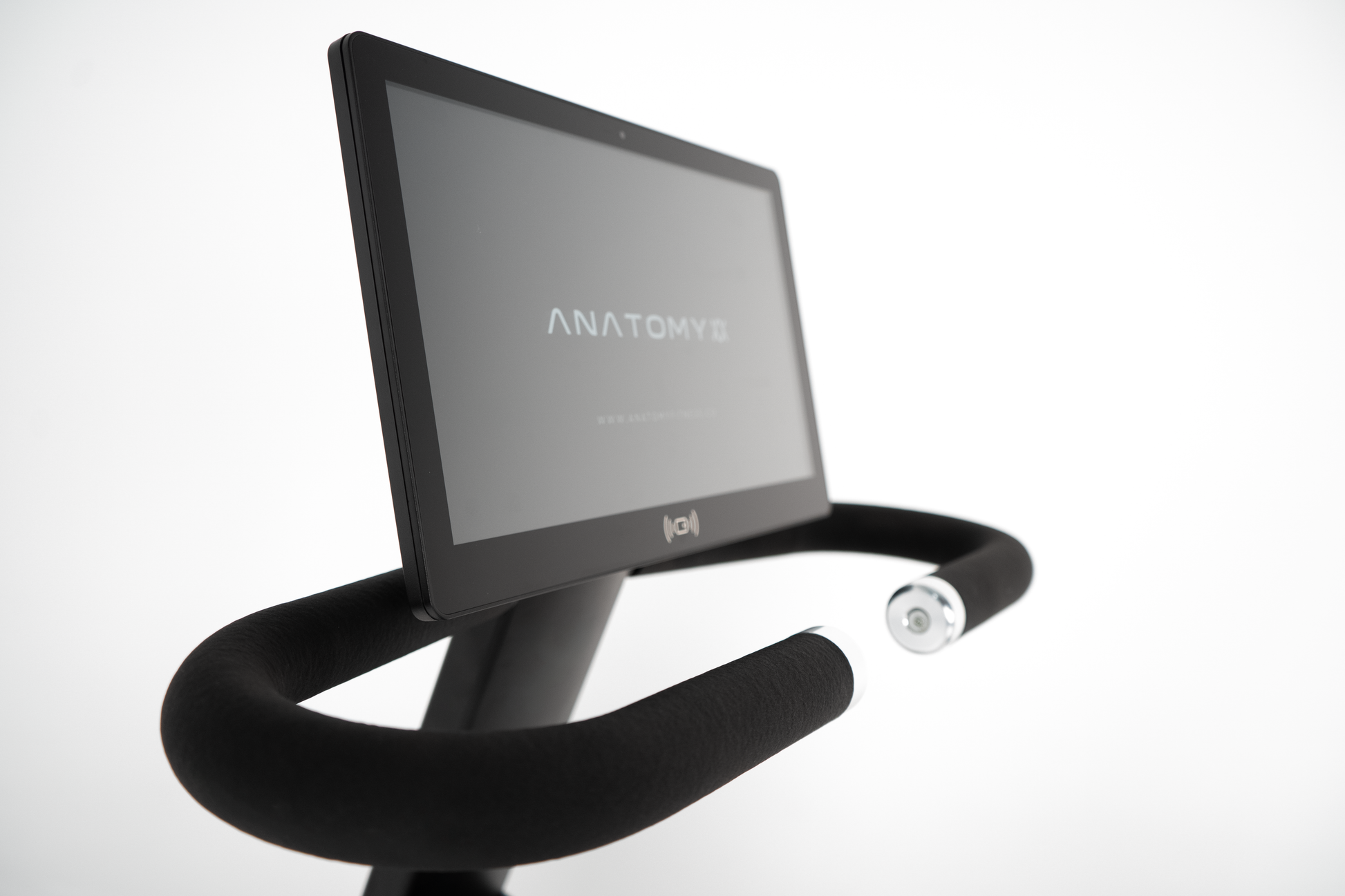 Anatomy Recumbent Bike w touch screen monitor