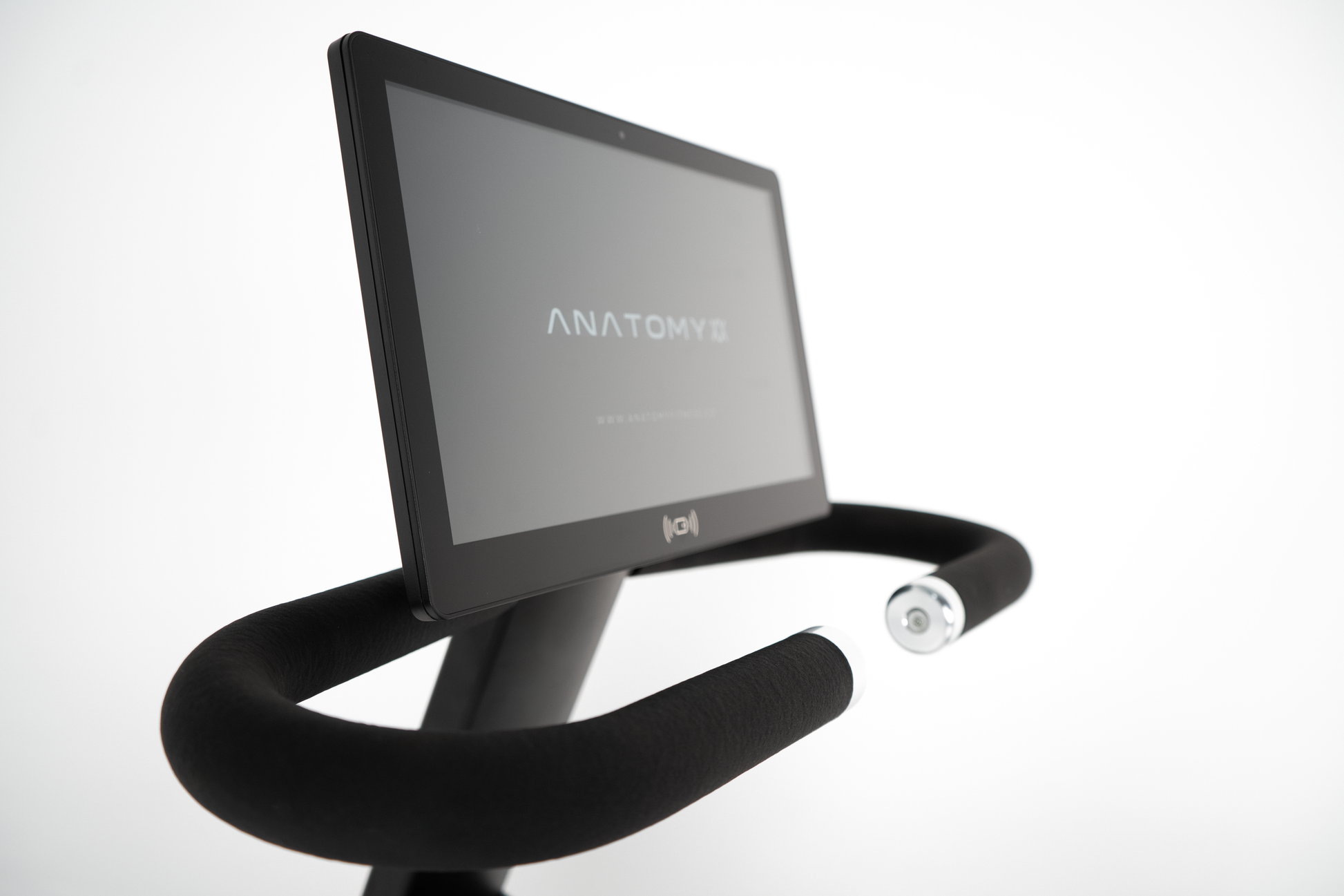 Anatomy Recumbent Bike Touch screen monitor